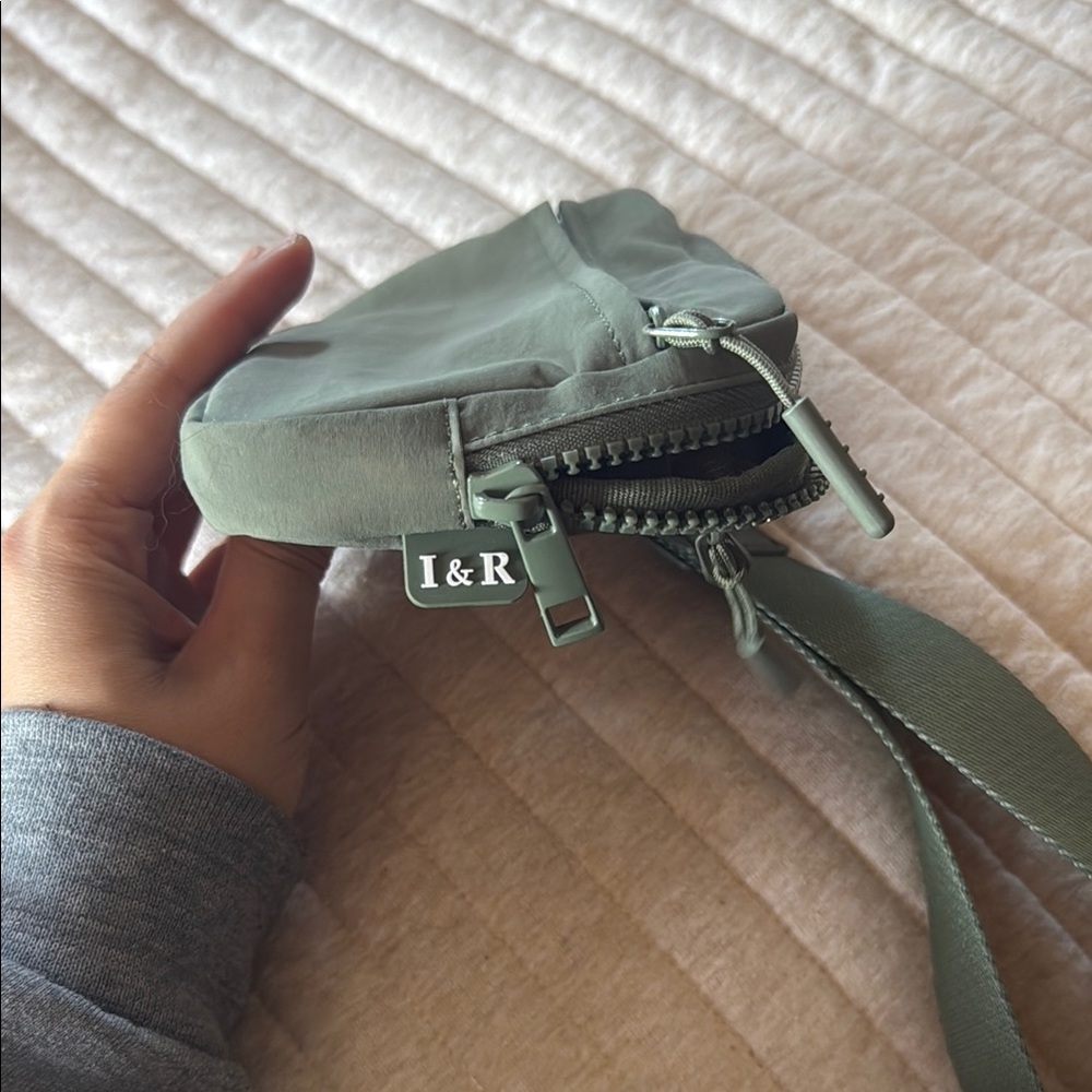 Iris and Rainbow Women's Green Carry All Wallet